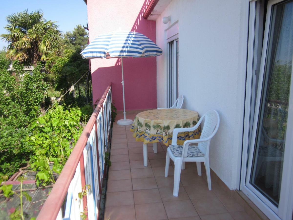 Apartman Mate Zablaće Екстериор снимка